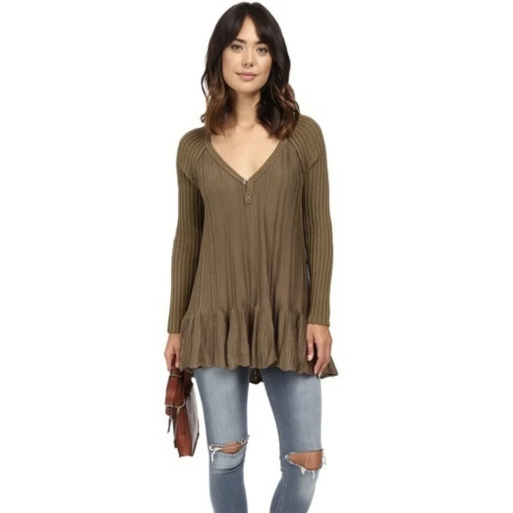 Free People Ribs and Ruffles Olive Tunic Sweater Top XS - Picture 1 of 9